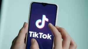 TikTok vende su filial en Estados Unidos a un grupo de inversores locales