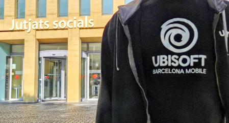 Trabajadores de Ubisoft Barcelona y Ubisoft Barcelona Mobile han demandado a la compañía por cambiar de forma sustancial las condiciones laborales pactadas al imponer más horas de trabajo presencial&nbsp;