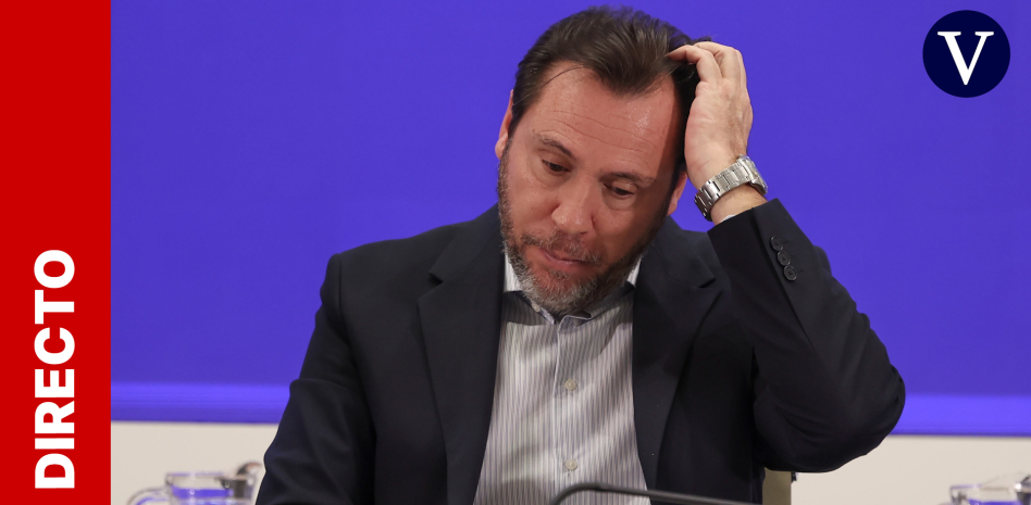 Rueda de prensa de Óscar Puente para esclarecer los hechos del accidente en Adamuz