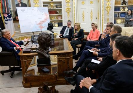Fotografía real de la reunión que tuvo lugar en agosto sobre la guerra de Ucrania en la Casa Blanca