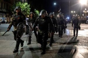 Argentina aprueba la reforma laboral de Milei que supone drásticos cambios para el trabajador