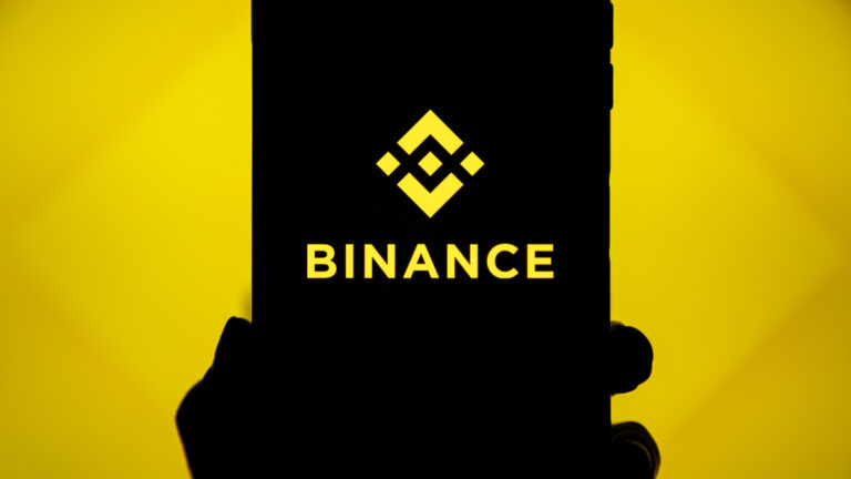 Binance ofrece 34.000 dólares a la mejor campaña “anti-FUD”