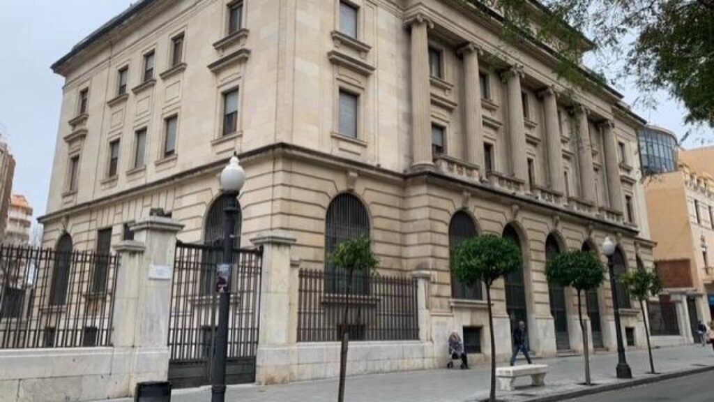El Alcalde de Tarragona confirma las gestiones para convertir el antiguo Banco de España en Parador Nacional