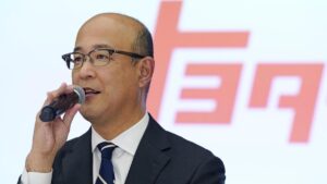 Kenta Kon, de secretario a consejero delegado de Toyota