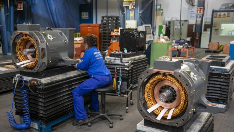 La economía catalana se desacelera y crece un 2,7% en el 2025