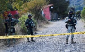 Lanzacohetes, una amante vigilada y muerte en helicóptero: así cayó el Mencho