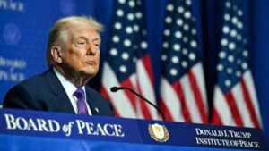 Trump se da un plazo de diez días para un posible ataque a Irán