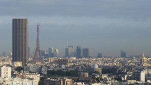 Varias amenazas de bomba en París obligan a desalojar el Instituto de Estudios Políticos y la Torre Montparnasse