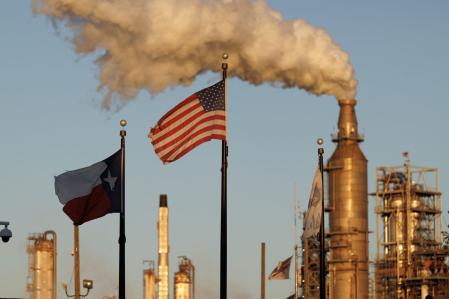 La refinería Valero de Houston, exas, EE. UU., Los precios del crudo se han disparado desde el inicio de la guerra con Irán