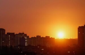 Al menos siete muertos en otro ataque ruso masivo contra la región de Kiev durante la noche