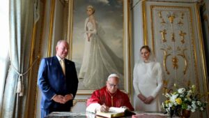 El Papa lleva a Mónaco su mensaje sobre la desigualdad