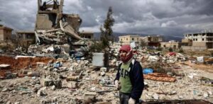 Guerra Irán, hoy en directo | Israel y EE.UU. atacan dos infraestructuras energéticas en Irán, y última hora de la reacción de Trump