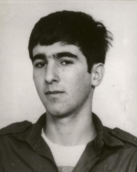 Israel lanza una operación en Líbano para buscar los restos del aviador Ron Arad