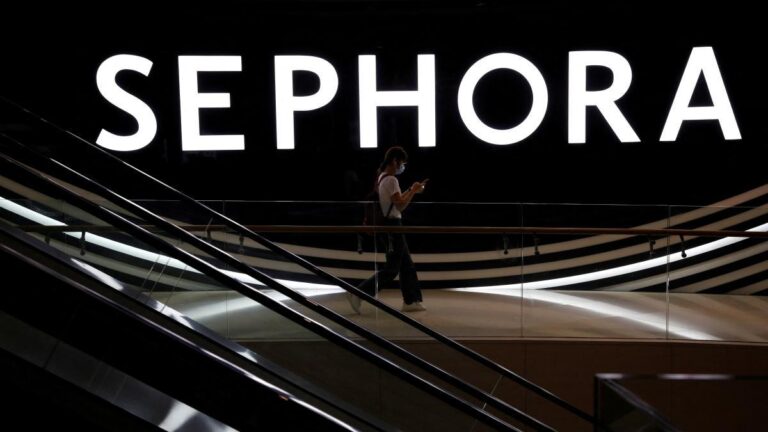 Italia investiga a Sephora y Benefit Cosmetics por sus estrategias de marketing hacia menores