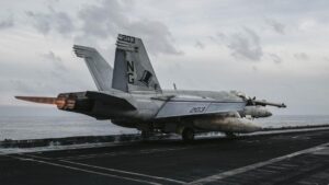 Italia niega a EE.UU. el uso de la base de Sigonella para vuelos hacia Oriente Medio