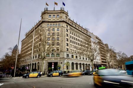 La Generalitat compra la mitad de la sede del Banco de España en Barcelona