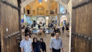 La guerra es un eco en Kashan