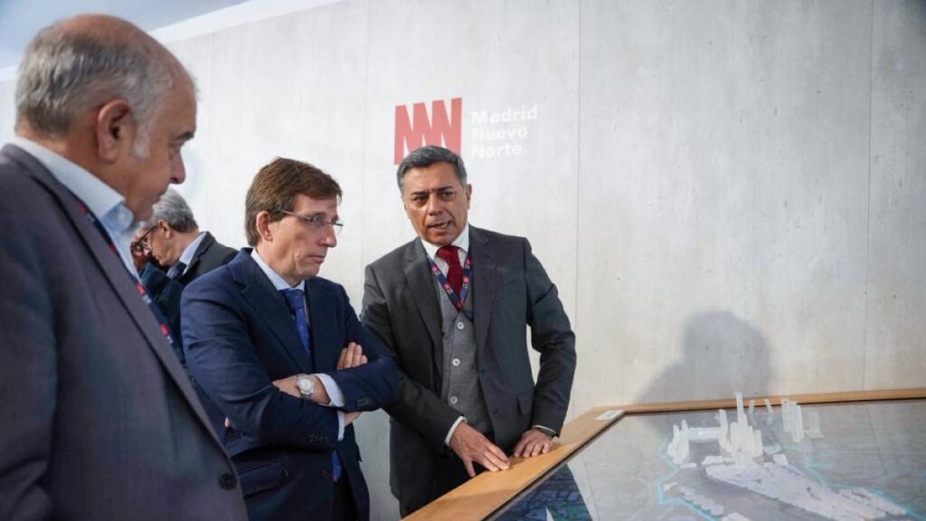 Martínez-Almeida acude a la feria inmobiliaria de Cannes para atraer inversiones