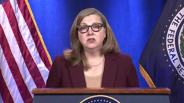 Vicepresidenta de la FED respalda más recortes de tasas, ¿qué significa para bitcoin?