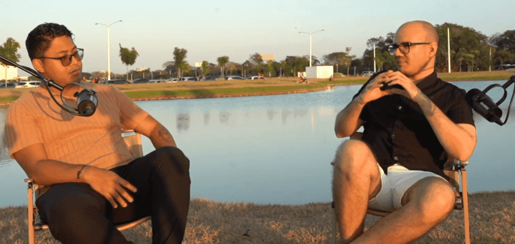 Jonatan Arosemena habla con Rodrigo Icaza, Presidente en Cámara de Comercio Digital y Blockchain de Panamá.