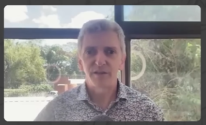 Daniel Batten en una entrevista.