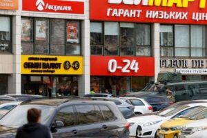 La policía abate a un hombre que mata al menos cinco personas en Kyiv y toma rehenes