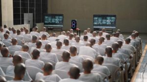 Más de 400 líderes pandilleros de la MS13 son juzgados en macroaudiencia en El Salvador