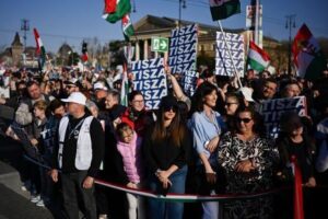 Péter Magyar, el conservador que puede desbancar a Orbán