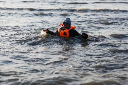 Reino Unido gastará hasta 766 millones de euros en tres años en frenar a los inmigrantes del Canal