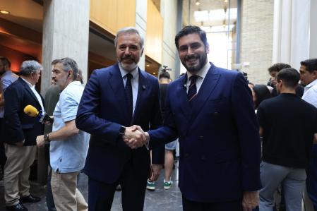 El presidente de Aragón, Jorge Azcón, y el líder de Vox en la región, Alejandro Nolasco.&nbsp;