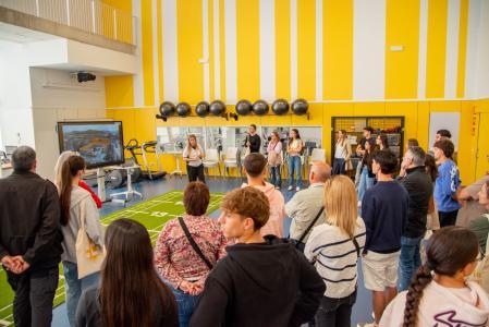 Un millar de personas se interesan por el TecnoCampus en su jornada de puertas abiertas