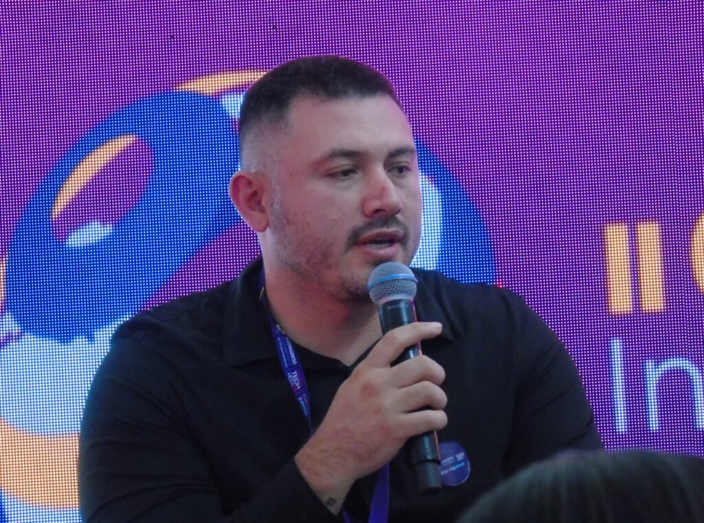 Fotografía de Fabian Delgado, representante de Bitfinex.