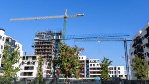 Gobierno y autonomías aprueban el reparto de los 7.000 millones del Plan Estatal de Vivienda