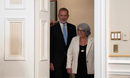La gobernadora general de Canadá, Mary Simon, ha ofrecido una cena al Rey, la noche del martes, en su residencia de Rideau Hall en Ottawa 