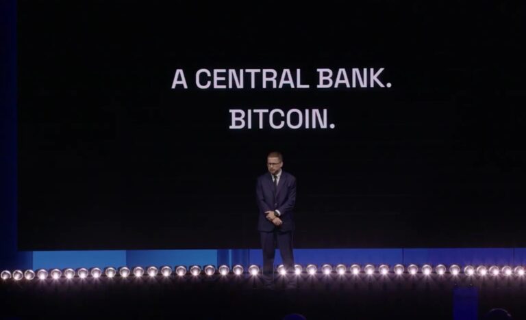 La teoría del 1% ¿por qué Chequia prueba con bitcoin?