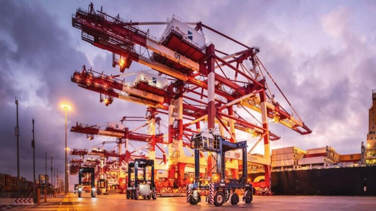 La terminal BEST del puerto de Barcelona refuerza su capacidad operativa