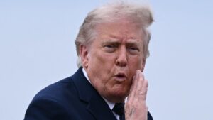 Trump dice que las negociaciones con Irán “avanzan de manera constructiva” pero sin prisas
