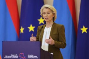 Von der Leyen, ante las nuevas amenazas arancelarias de Trump: “Un pacto es un pacto”