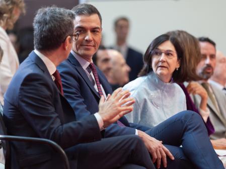 El Gobierno se debate entre un perfil político o técnico para presidir la CNMC