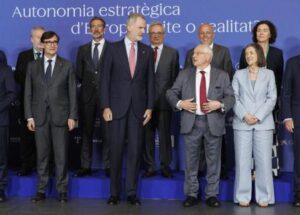 El Rey insta a Europa a superar la crisis y “convertir en realidad sus aspiraciones lejanas”