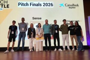 Formación, adopción empresarial y democratización, las claves del debate sobre IA en StartupMat Tech Summit 2026