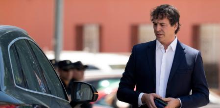 David Sanchez Perez-Castejon, the brother of Spain's Prime Minister Pedro Sanchez leaves the Provincial Court of Badajoz, in Badajoz on May 28, 2026. David Sanchez went on trial on allegations of receiving favorable treatment to secure a tailor-made job which was later converted into head of the province#{emoji}146;s Performing Arts Office, in Badajoz. He is charged along with 10 others for alleged crimes of administrative malfeasance and influence peddling. (Photo by JORGE GUERRERO / EFE pool / AFP)