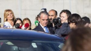 Mario Conde, Isabel Pantoja, Paz Vega y Bertín Osborne repiten en la lista de los grandes morosos de Hacienda
