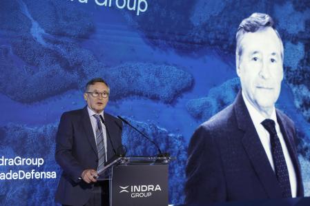 Cambios ‘políticos’ en el consejo de Indra // Debate en la Cambra por el aumento de las sillas de plata