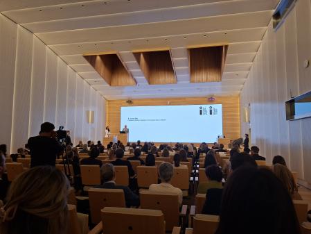 Los Premios Fundación Banco Sabadell 2026 reconocen el talento joven que acelera el desarrollo de nuevas terapias, energías limpias y tecnologías para un futuro más sostenible&nbsp;