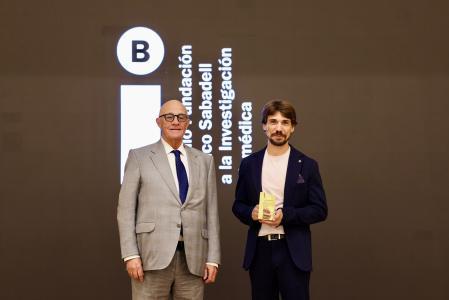 Josep Oliu, presidente de Banco Sabadell y Marc Güell Cargol, catedrático y profesor de investigación ICREA en la Universitat Pompeu Fabra (UPF)&nbsp;