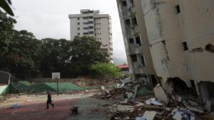 Exteriores eleva a 35 los españoles fallecidos por el doble terremoto en Venezuela