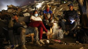 Exteriores eleva a 36 los españoles muertos en los terremotos de Venezuela y 138 desaparecidos