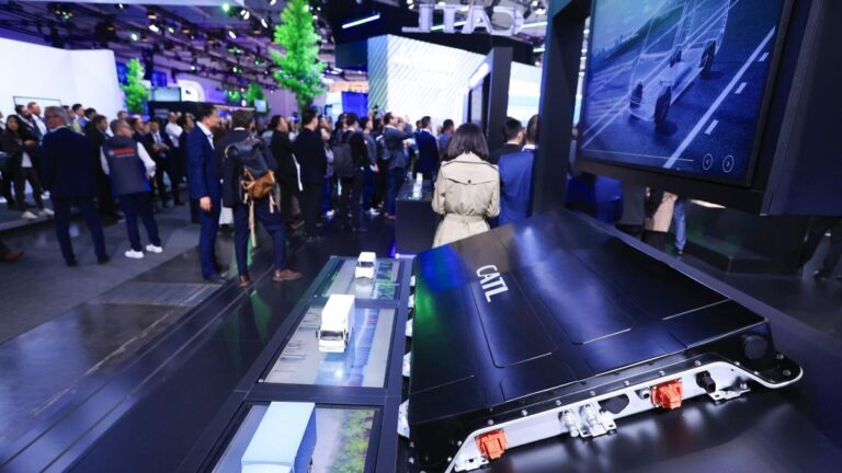 Las empresas chinas usan España para entrar en Europa y América Latina