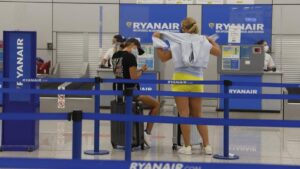 Ryanair pide a los Gobiernos de la UE que pospongan la entrada en vigor de la EES para evitar el caos
